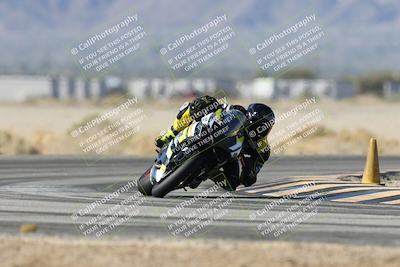 media/Dec-04-2025-Racers Edge (Thu) [[5ebc9f124d]]/2-A Group/2-Session 2 (Turn 4)/